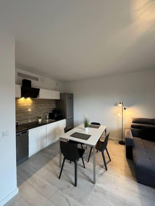 New Apartment Old Town -6 People - 200M Town Hall Wrocław Zewnętrze zdjęcie